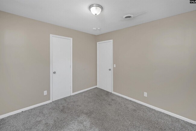 Building Photo - 3621 Baywater Dr