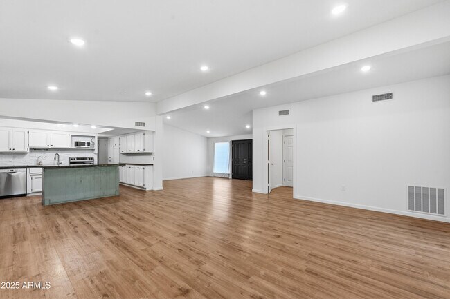 Building Photo - 21047 S 156th St