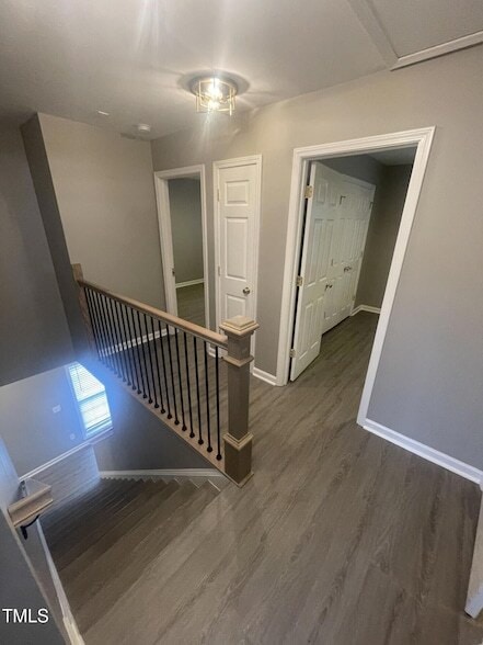 Building Photo - 4201 Beacon Crest Way