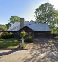 Building Photo - 6026 Pleasant Ln