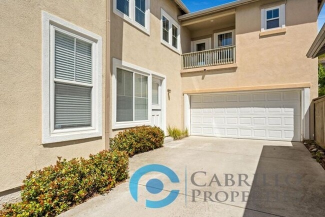 Building Photo - 12177 Pepper Tree Ln