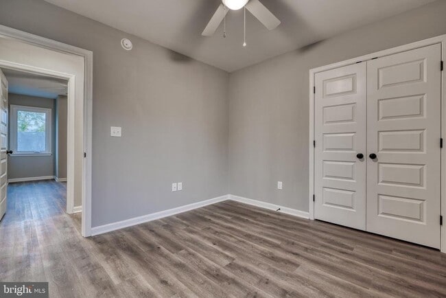 Building Photo - 6722 Brentwood Ave