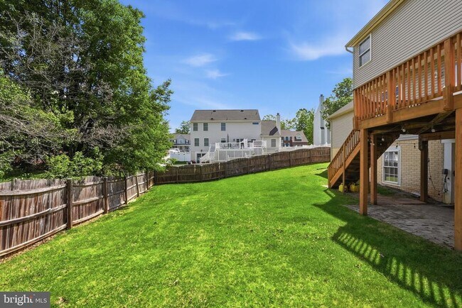 Building Photo - 11 St Marks Ct