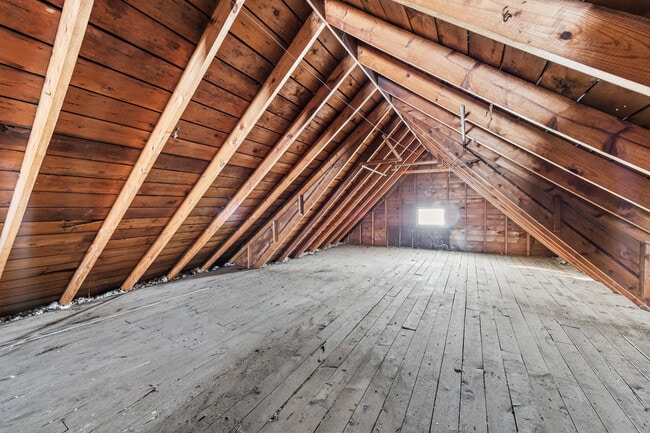 Building Photo - 4518 N Woodburn St