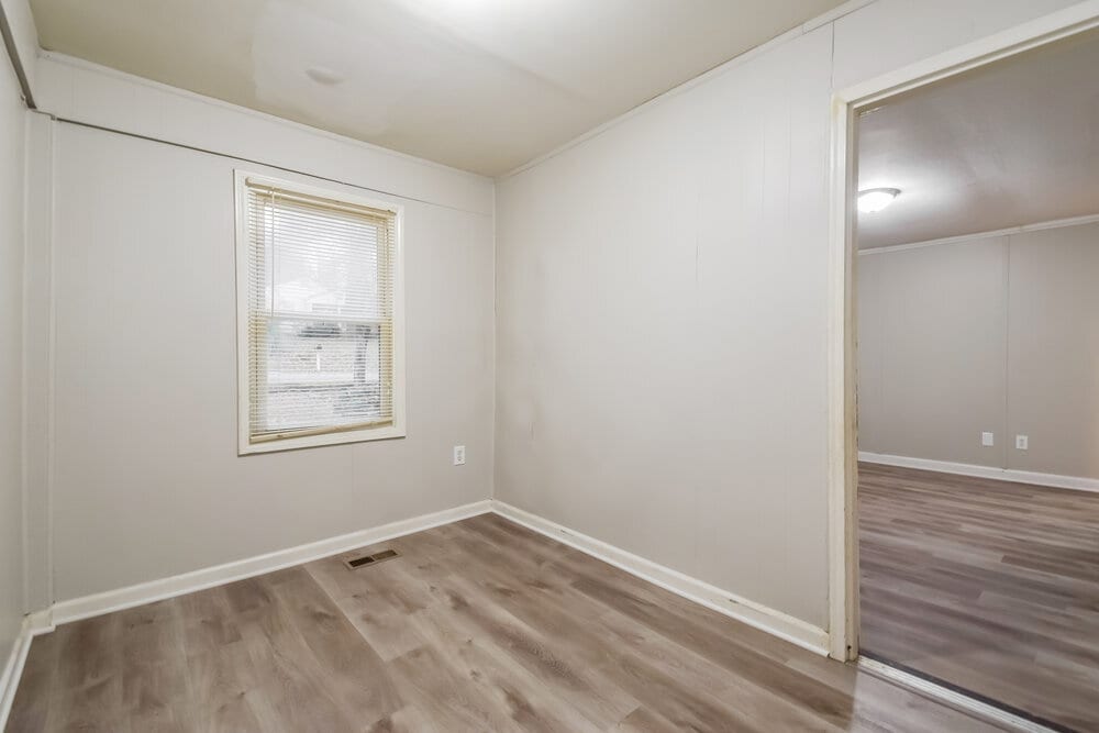 Building Photo - 5578 Owens Dr