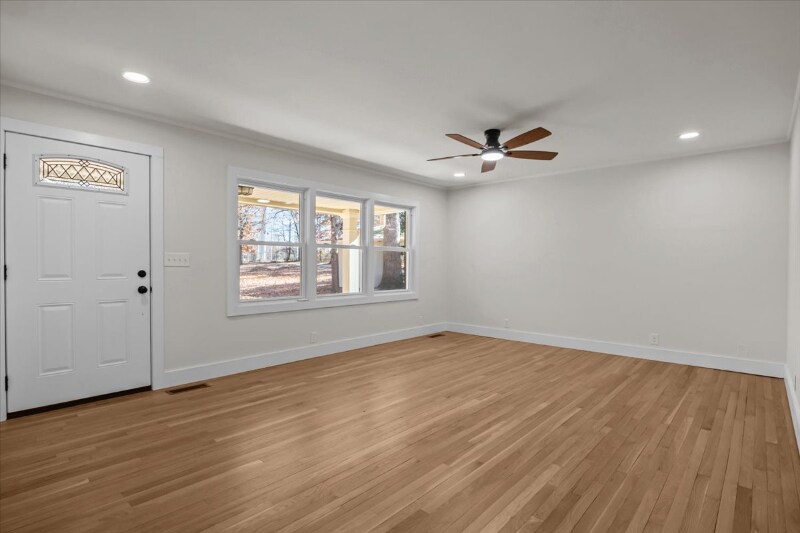 Building Photo - 205 Gum Branch Rd