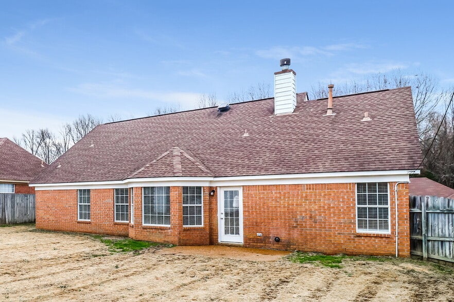 Building Photo - 3833 Richbrook Dr