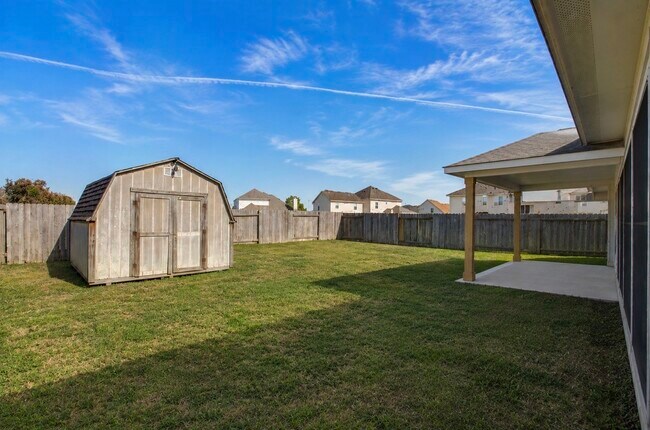 Building Photo - 14903 Lanai Dr
