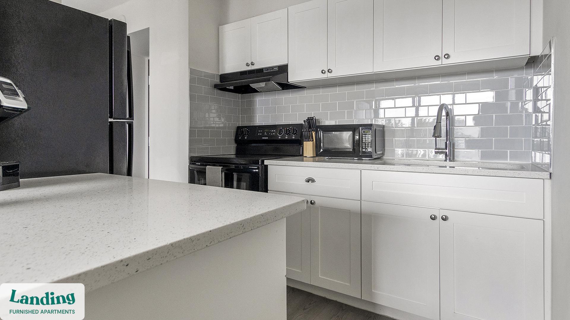 Building Photo - 305 Dr. M.L.K. Jr St S