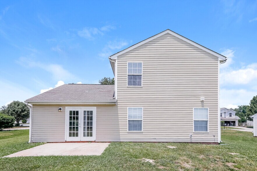 Building Photo - 5012 Revelation Way