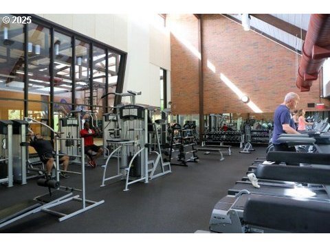 Building Photo - 86 Kingsgate Rd