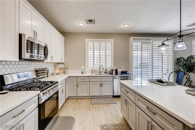 Building Photo - 261 Lenape Heights Ave