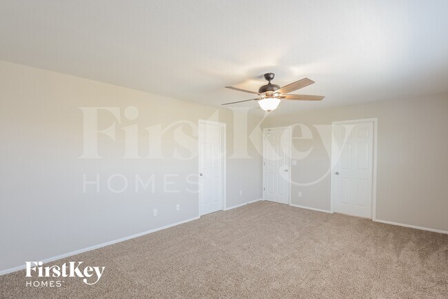 Building Photo - 6481 N Dunkirk Ct