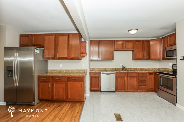Building Photo - 1803 Dix Rd