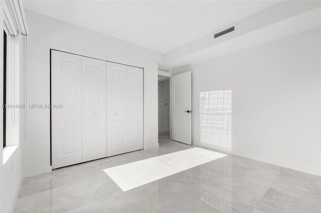 Building Photo - 14584 SW 261 St Ter