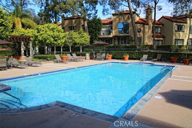 Building Photo - 105 Bay Hill Dr