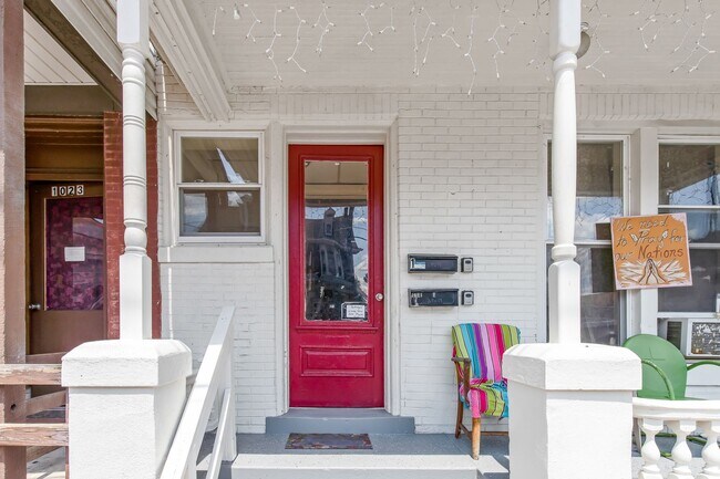 Building Photo - 1021 Lehman St