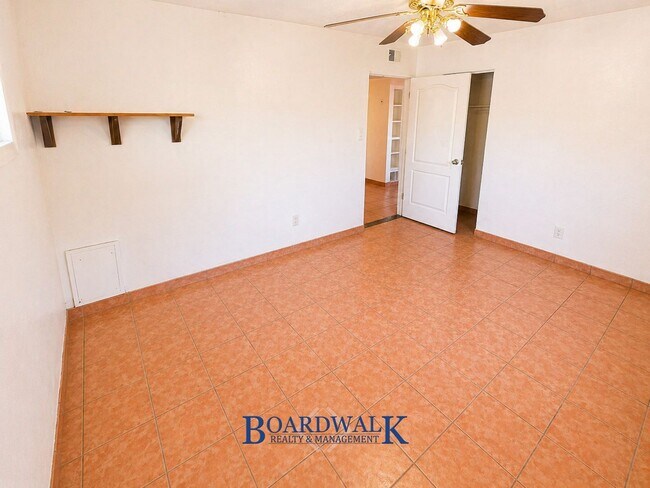 Building Photo - 4681 W 5015 S