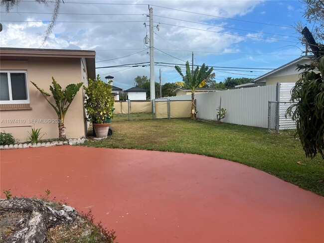 Building Photo - 21321 SW 99th Ct