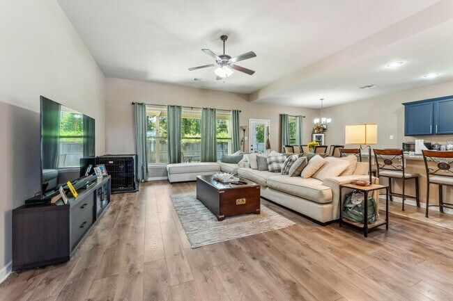 Building Photo - Beautiful home in Berkshire Subdivision....