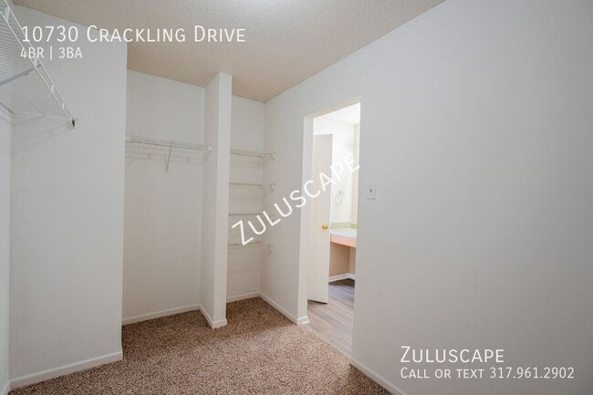Building Photo - 10730 Crackling Dr