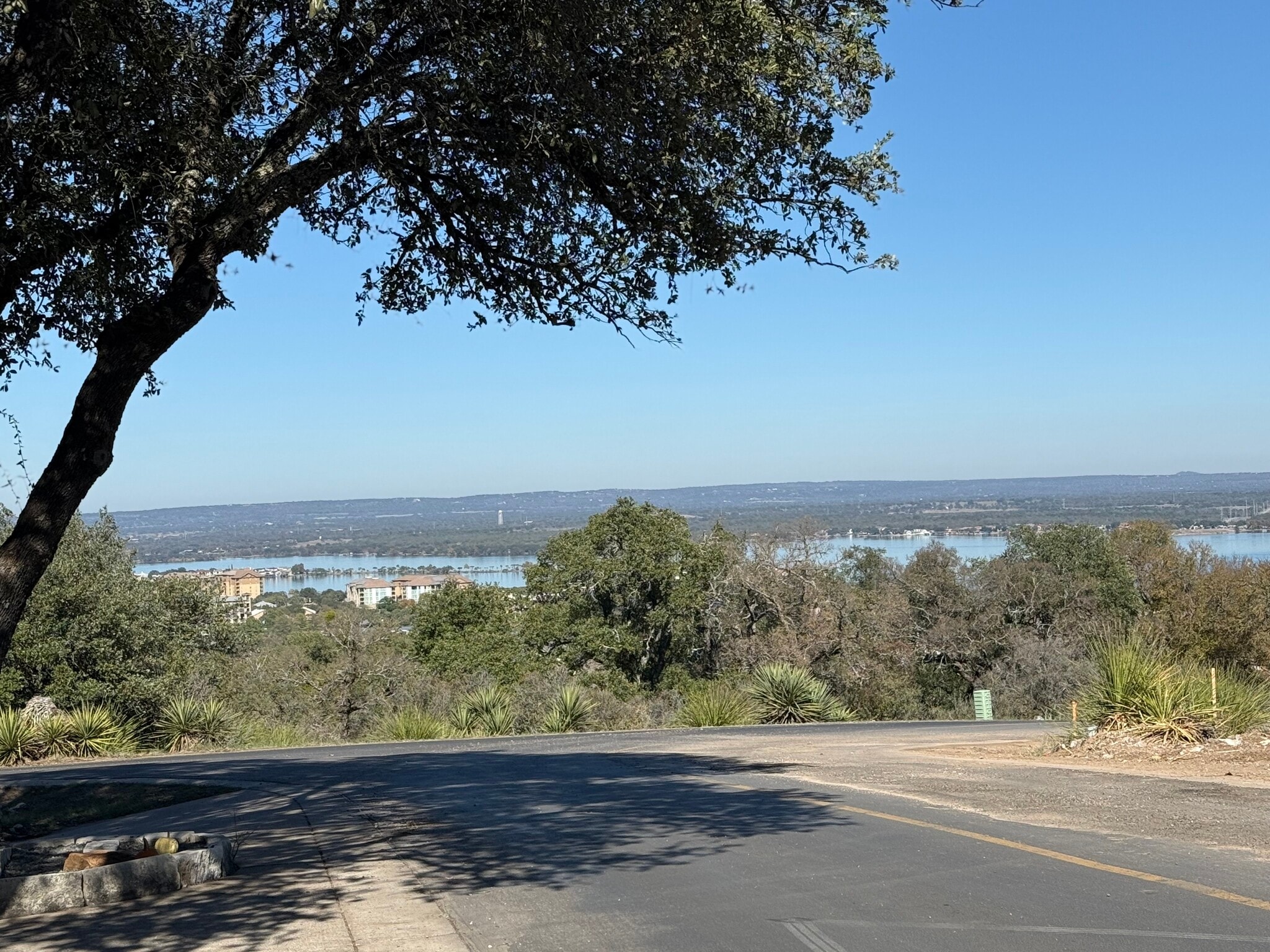 Building Photo - 1008 Clayton Nolen Dr