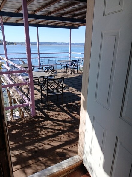 Building Photo - 1445 Waterway Ln