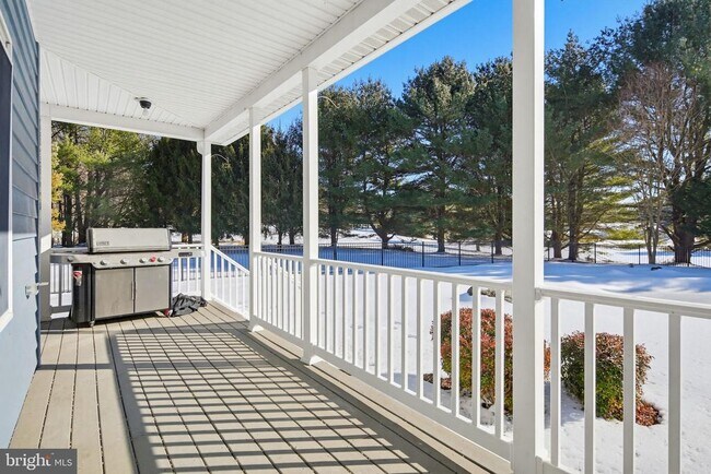 Building Photo - 13835 Burntwoods Rd