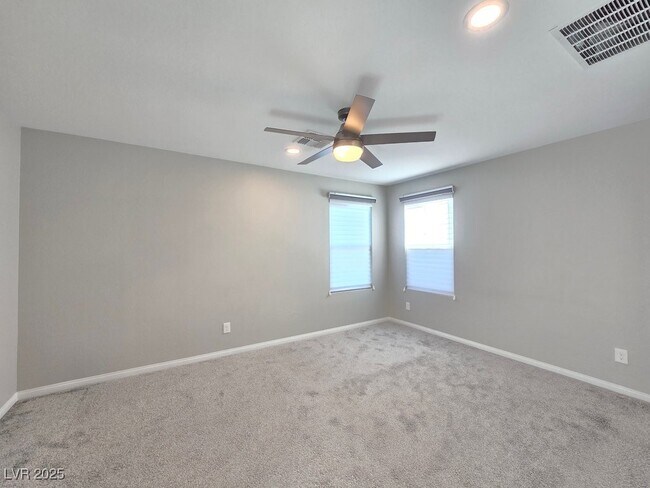 Building Photo - 4160 Elegant Chateau St