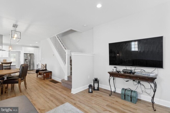 Building Photo - 528 Lower E Valley Forge Rd