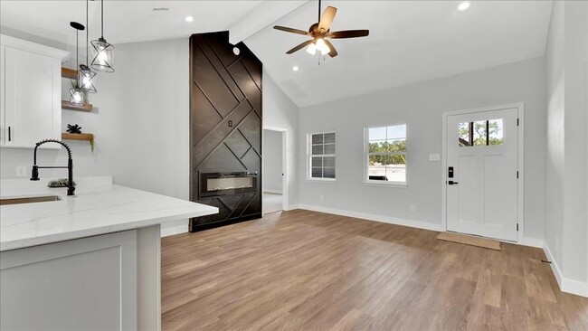 Building Photo - 248 Brushy Crk Trl