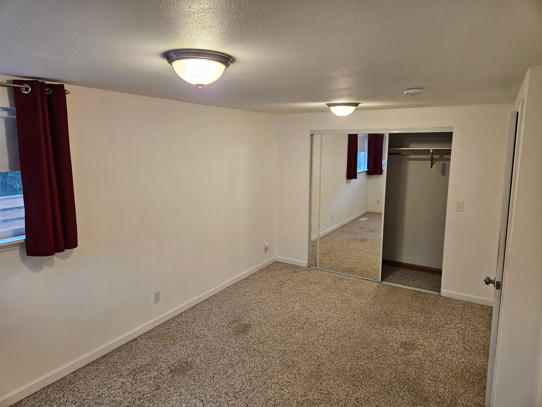 Building Photo - 12341 36th Ave NE