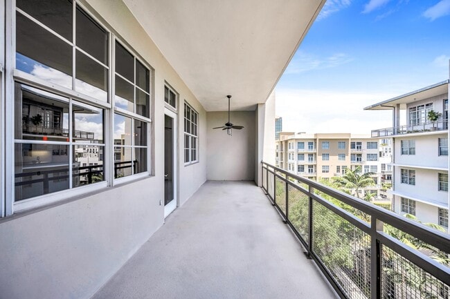 Building Photo - 411 NW 1st Ave