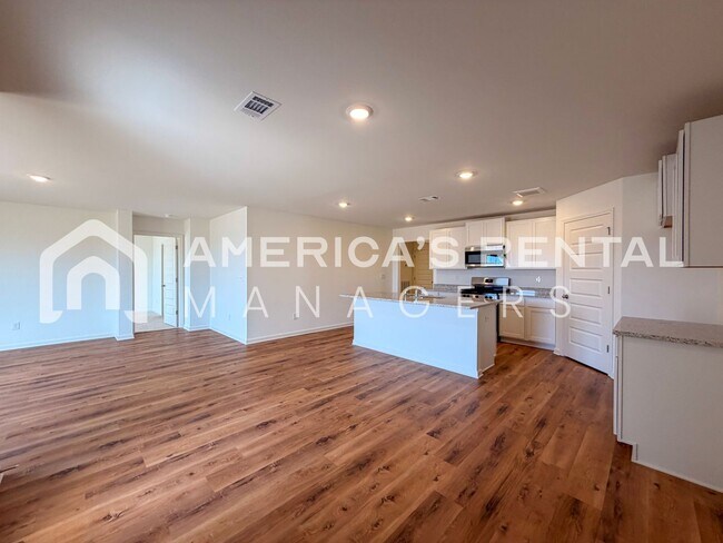 Building Photo - New Construction Home for Rent in Tuscaloosa, AL!