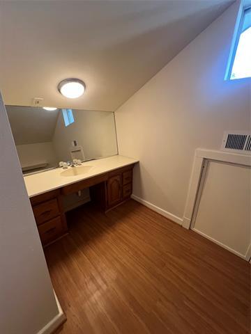 Building Photo - 5715 Hudson St