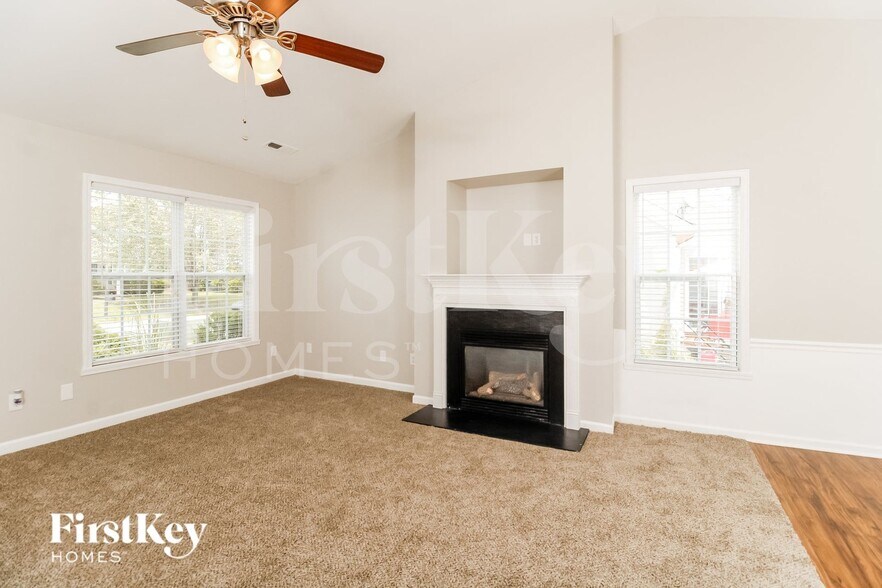 Building Photo - 5114 Fiddlers Run Dr