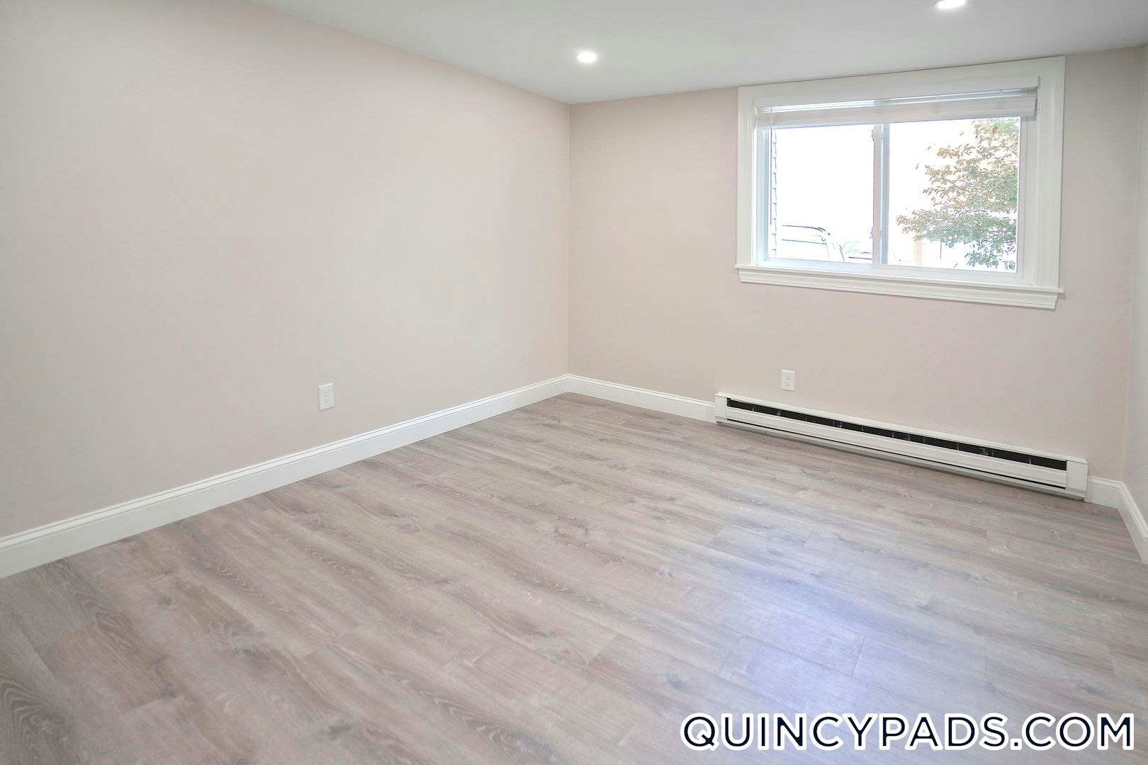 Building Photo - 71 Presidential Dr