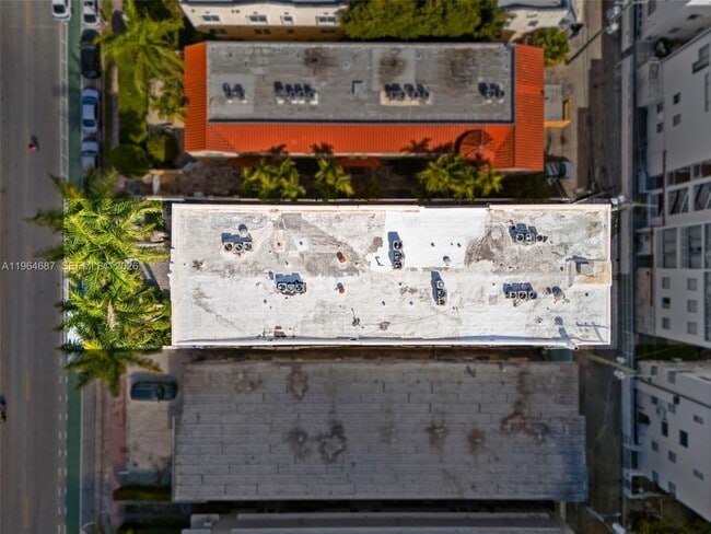 Building Photo - 1027 Pennsylvania Ave