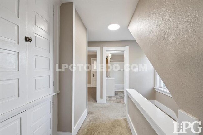 Building Photo - 1809 Pilgrim Rd