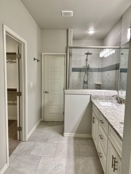 Building Photo - 5311 Hagen Ct