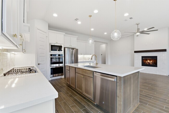 Building Photo - 15647 Turtlehead Trl