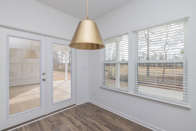 Building Photo - NEW 4BD/3BTH HOUSE- STONEBRIDGE FAIRWAYS COMMUNITY