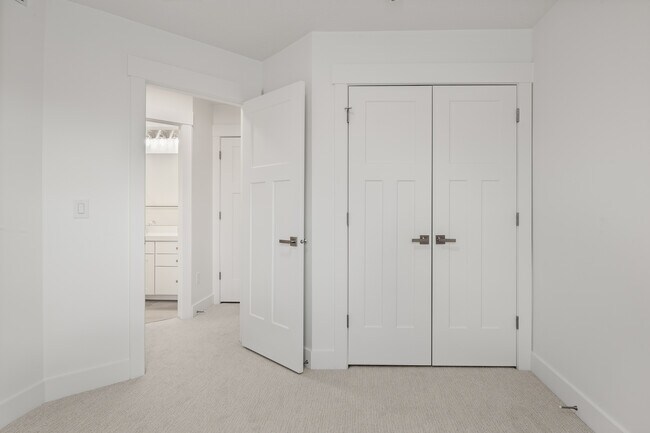 Building Photo - 3464 Forres Ct