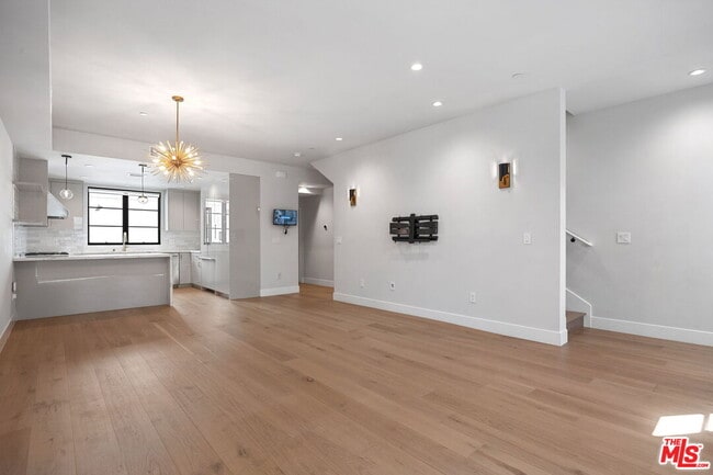Building Photo - 10612 Kareen Ct