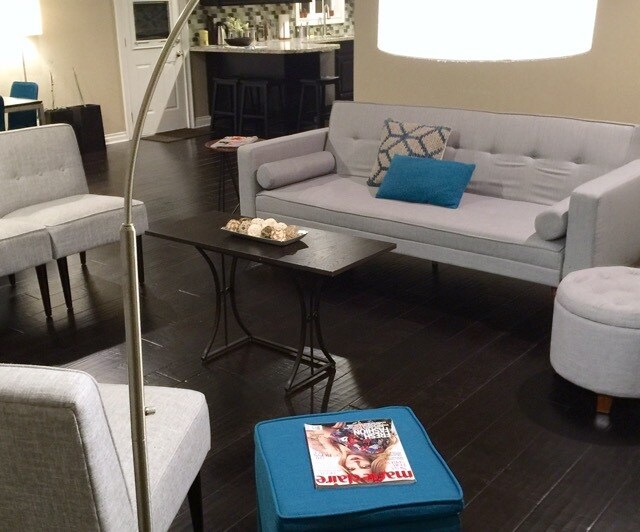 Spacious living room - 7307 Anatola Ave