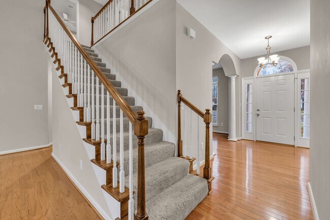 Building Photo - Spotless home for rent in sought after Fie...