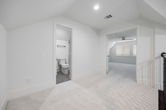 Building Photo - 8213 Cabernet Ln