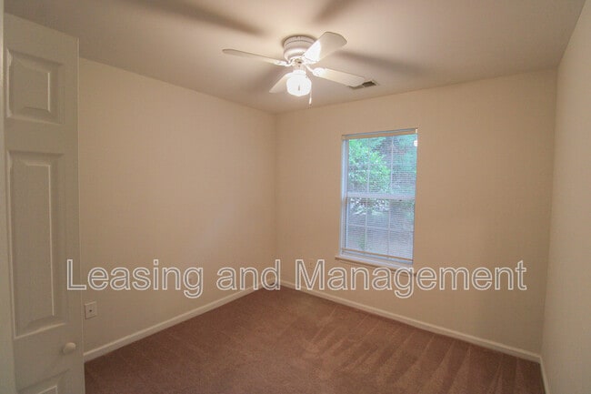 Building Photo - 3620 Walkers Ferry Ln