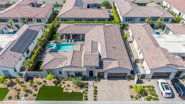 Building Photo - 75147 Palisades Pl