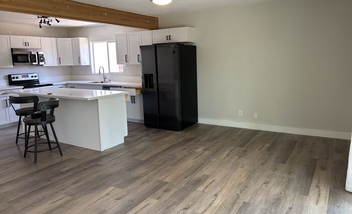 Building Photo - 3813 El Conlon Ave